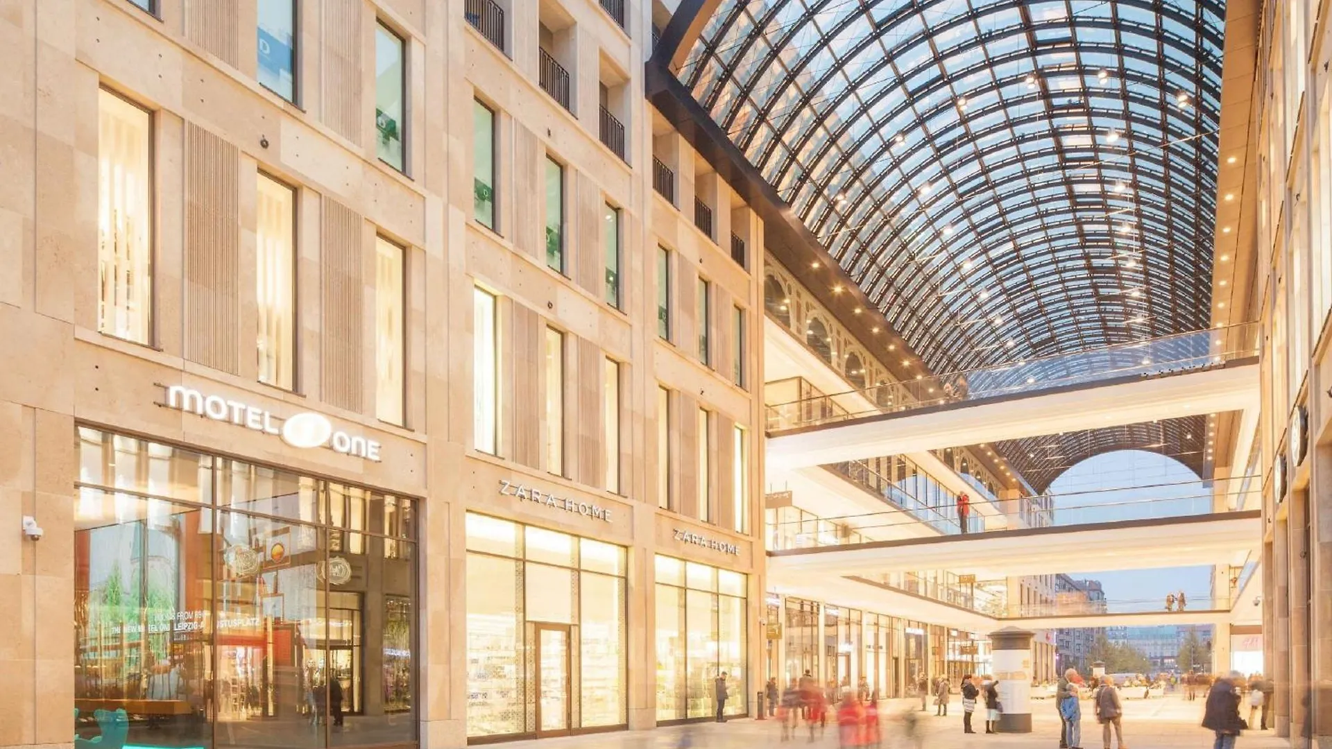 Hotel Motel One Berlin-Potsdamer Platz