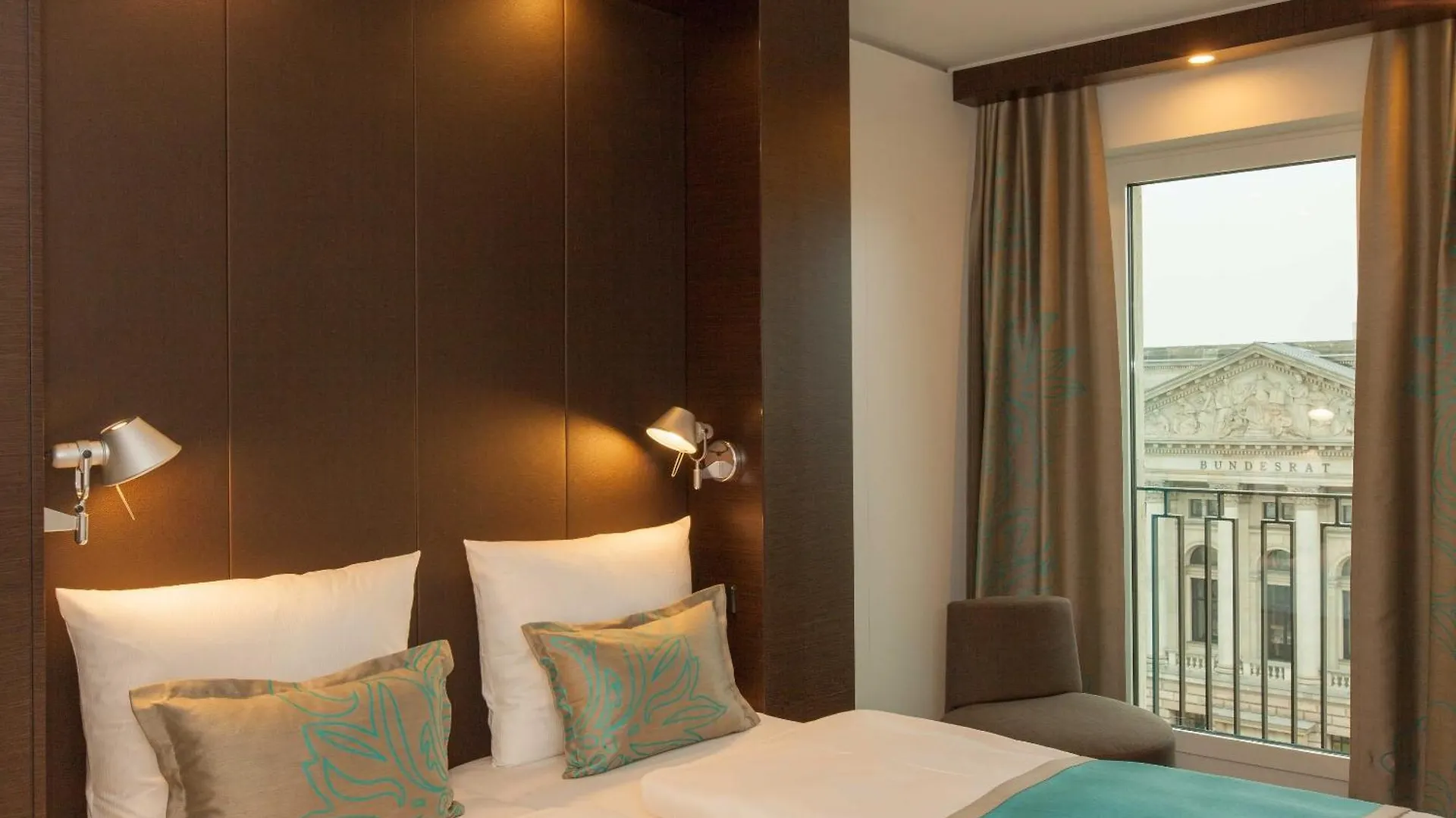 Motel One Berlin-Potsdamer Platz 3*, Berlin Germany